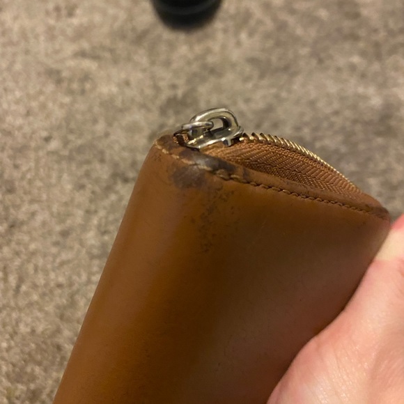 Michael Kors Wallet - Picture 6 of 6